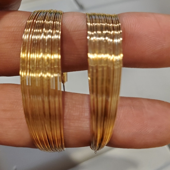 Earrings - Picture 2 of 3